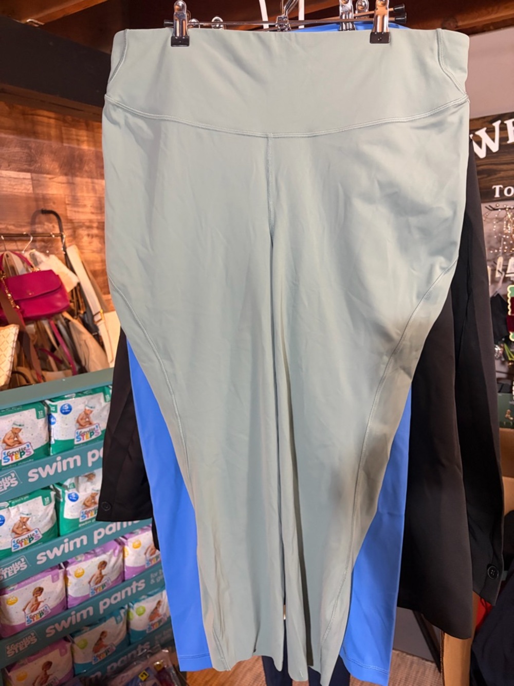 Lululemon Base Pace High-Rise Crop